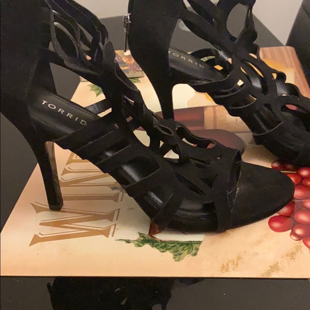 Cute going out heel